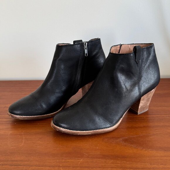 Madewell Shoes - Madewell Billie Ankle Boots E0191 size 9.5